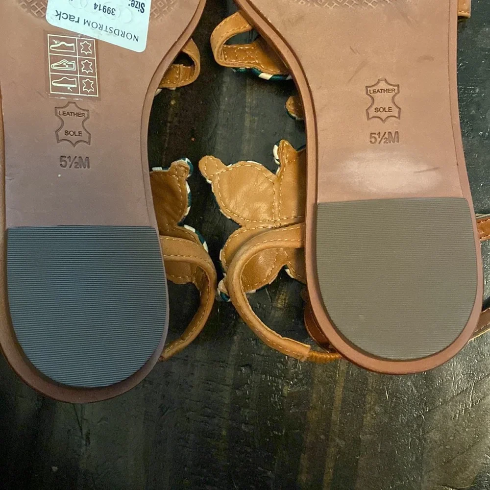 Tory Burch Palisade flat sandal (Size 5.5)
